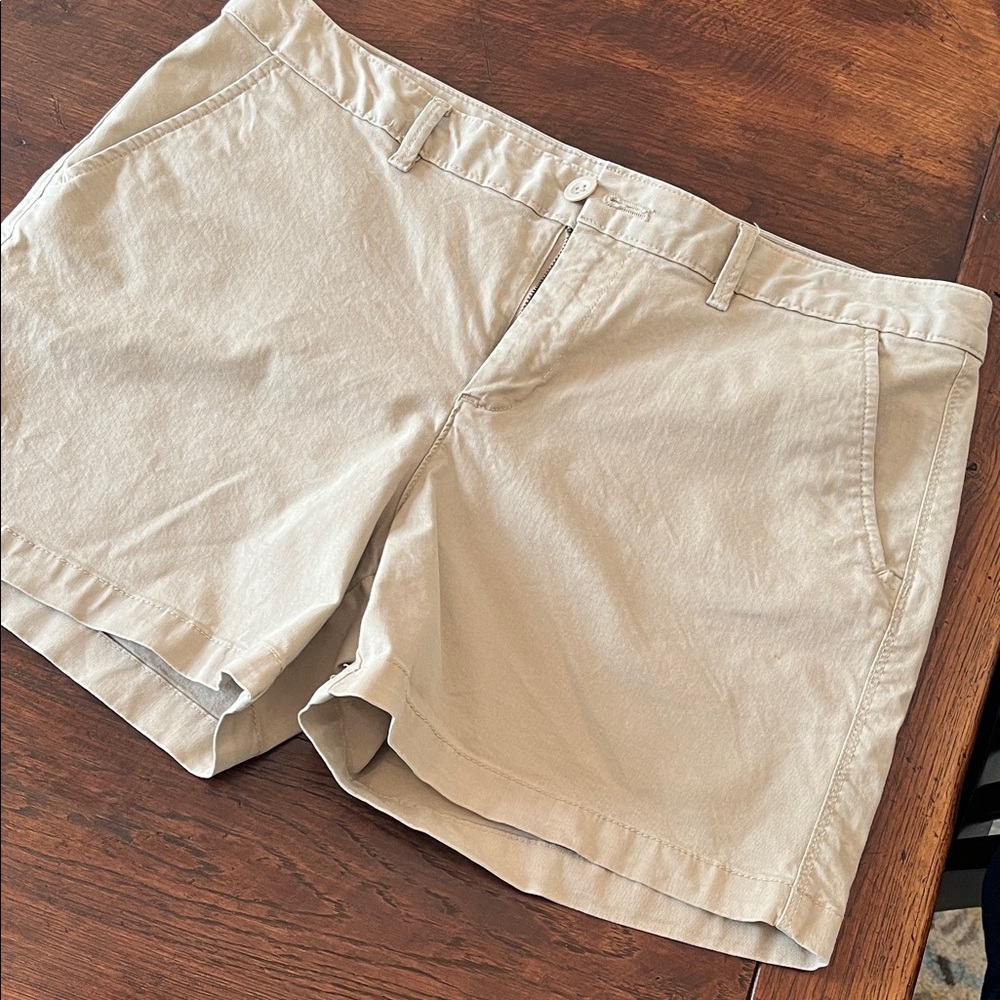 Eddie Bauer tan shorts, size 12